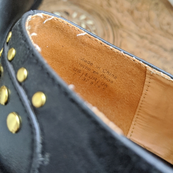 Call it Spring black & gold studs shoes size 7 - Picture 6 of 7